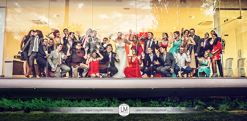 Boda en la finca la Huerta de Linares Mari Salud Boda en Finca la Huerta de Mari Salud de Linares Fotos de bodas divertidas.