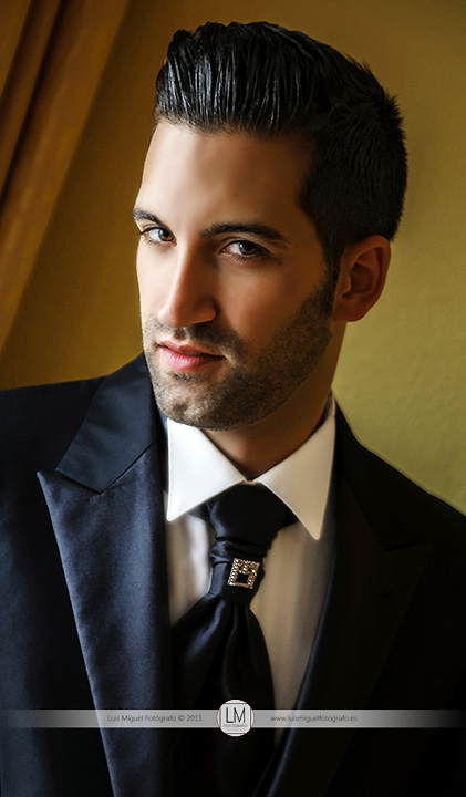 Fotos de novios atrevidas de fotógrafos en jaén. Fotos de boda en linares.