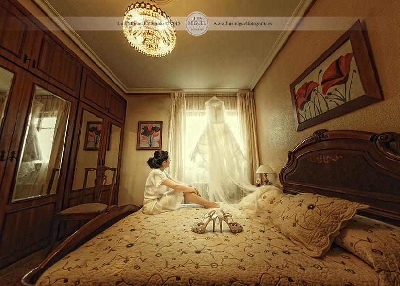 Novia en linares antes de vestirse para su boda Novia en linares antes de vestirse para su boda