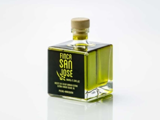 Fotografia de producto para la marca Finca San Jose de Linares