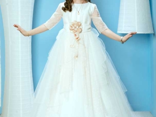 Fotos de  comuniones en estudio de &uuml;beda, Linares y Ja&eacute;n