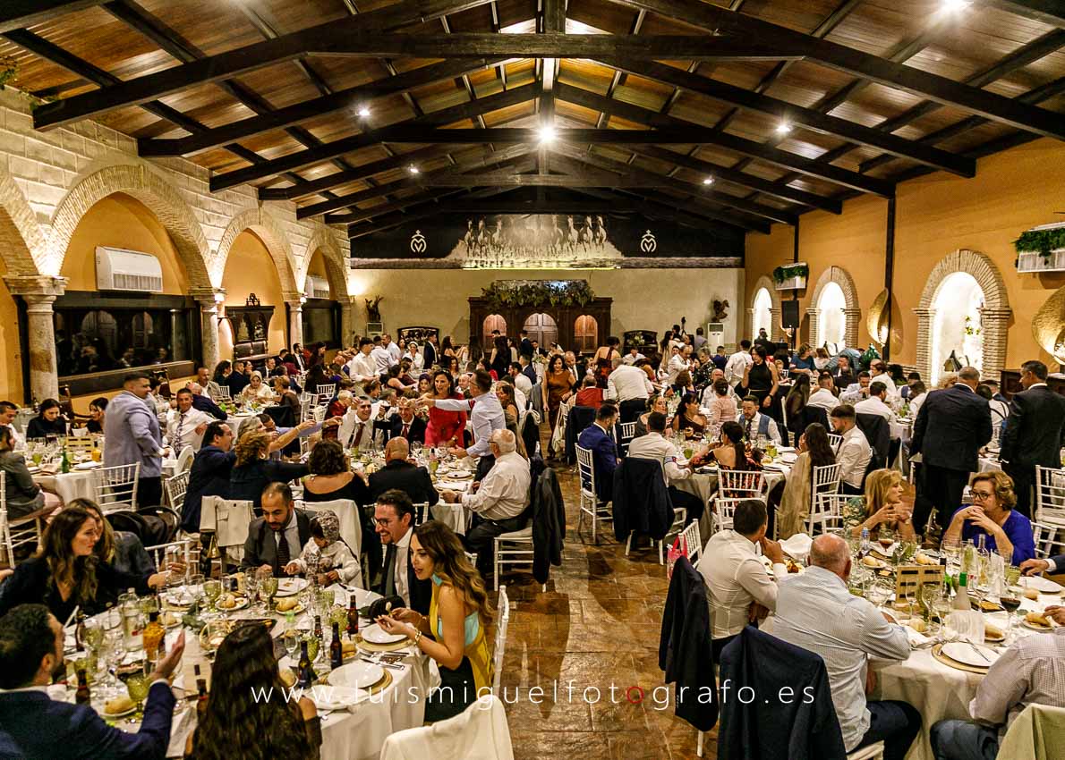 Vista general del salón de celebraciones en Cortijo el Brujuelo Jaén